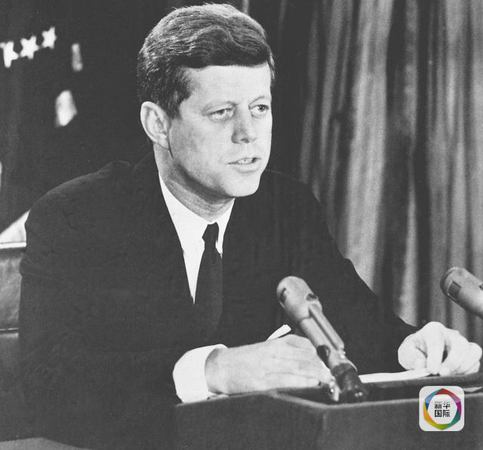 2016110100382069641 2016110100382069641