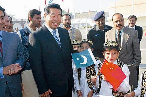 全国政协积极开展对外友好交往