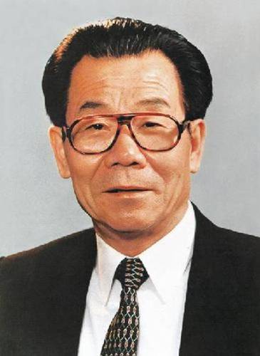 李瑞环（中国人民政治协商会议第八、第九届全国委员会主席）