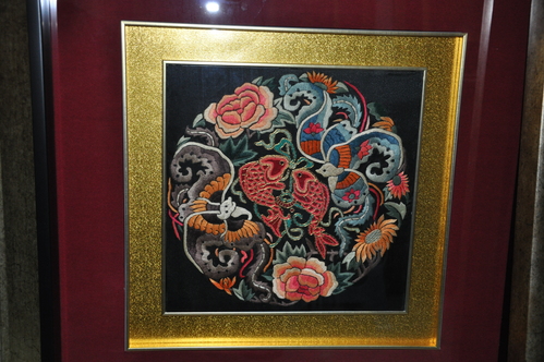 《吉祥富贵有余》