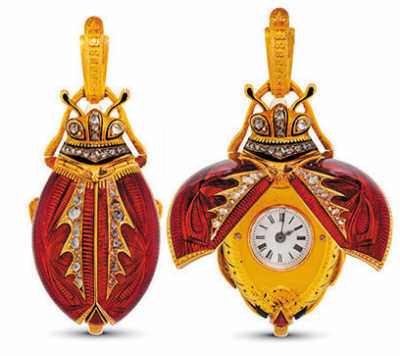 瑞士制造，18K金及珐琅镶钻石甲虫形时针，配隐藏表盘，约1890年制，在香港佳士得2013年春拍中以17.5万港元成交(约合人民币14万元)。