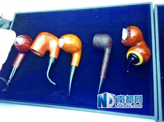 每一把烟斗都有一个收藏故事。