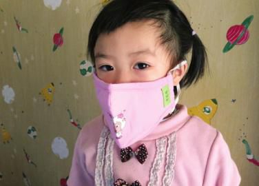 博士爸爸团自造“幼童防霾口罩”