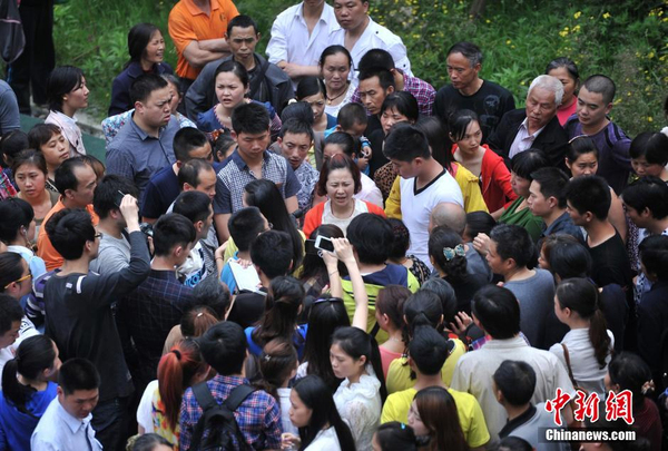重庆一幼儿园疑似给学生吃劣质食物4 重庆一幼儿园疑似给学生吃劣质食物4
