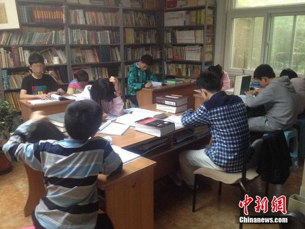 10365bf7c8b447ba9a659611e25bb04e 10365bf7c8b447ba9a659611e25bb04e