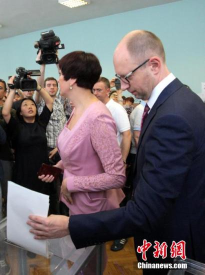 2391d7ac89534dc48e253292368636e8 2391d7ac89534dc48e253292368636e8