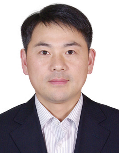 王东锴  王东锴