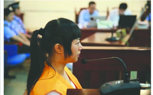 秦星对是否有制止同监人员周兰兰自杀的行为进行了陈述 秦星对是否有制止同监人员周兰兰自杀的行为进行了陈述