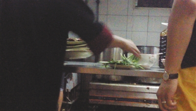 剩菜回餐桌 剩菜回餐桌