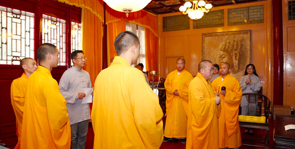 疯狂英语李阳皈依佛门-少林寺称:并未出家4 疯狂英语李阳皈依佛门-少林寺称:并未出家4