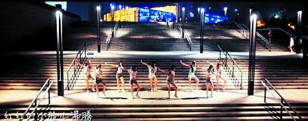 《小火锅》视频截图 《小火锅》视频截图