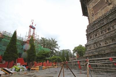 2570418123 2570418123