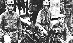 “三五支队”展示缴获日军的武器 “三五支队”展示缴获日军的武器