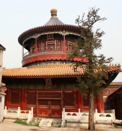 修缮后的乾元阁。