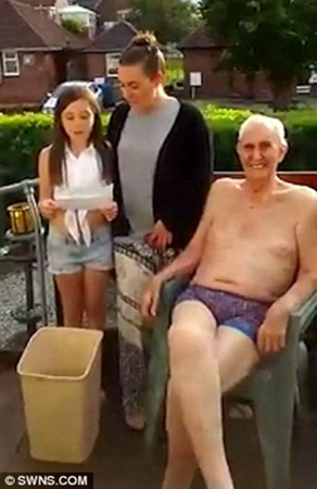 102岁的英国老人雷诺兹(Jack Reynolds) 102岁的英国老人雷诺兹(Jack Reynolds)