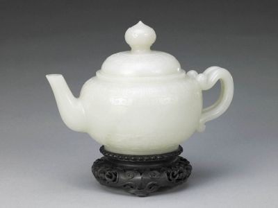 清白玉莲瓣纹双连柄执壶 清白玉莲瓣纹双连柄执壶