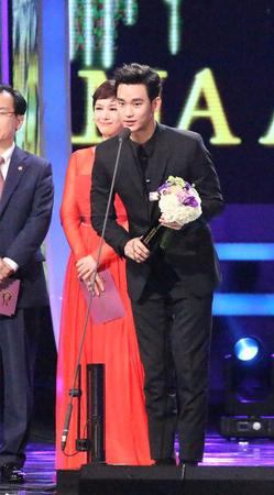 金秀贤谢谢大家的支持！ 摄 葛静怡