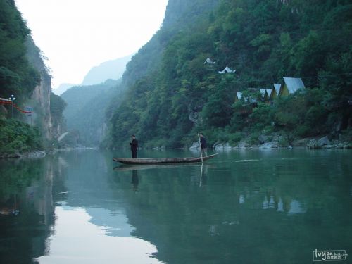 1410281808988 1410281808988