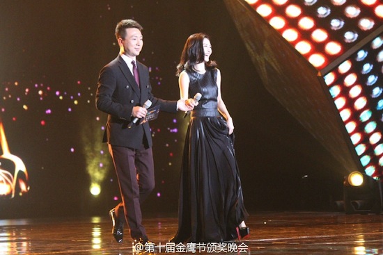 图片来源:第十届金鹰节颁奖晚会官方微博  图片来源:第十届金鹰节颁奖晚会官方微博