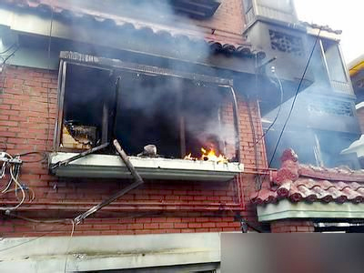 情侣吵架放火致邻居2合租女大学生死亡4 情侣吵架放火致邻居2合租女大学生死亡4