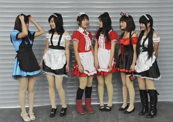 英媒刊登中国今昔对比照 直观感受30年变化(组图)