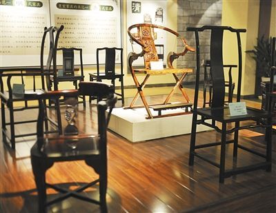 2014年下半年红木家具市场比较平淡。新京报记者 王远征 摄