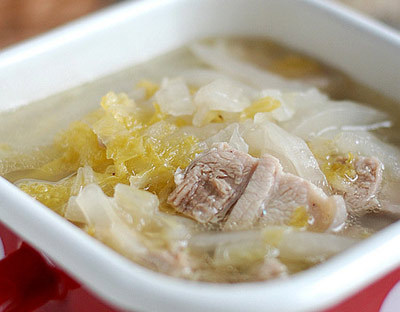 酸菜炖白肉 酸菜炖白肉