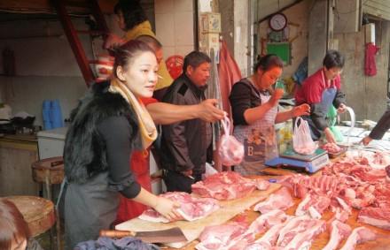 “猪肉西施”03 “猪肉西施”03