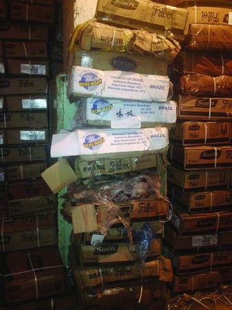 数百吨的“疯牛肉”。