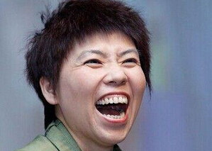 经济学博士邓亚萍2年内败光20亿 坦言失败因“不懂技术” 经济学博士邓亚萍2年内败光20亿 坦言失败因“不懂技术”