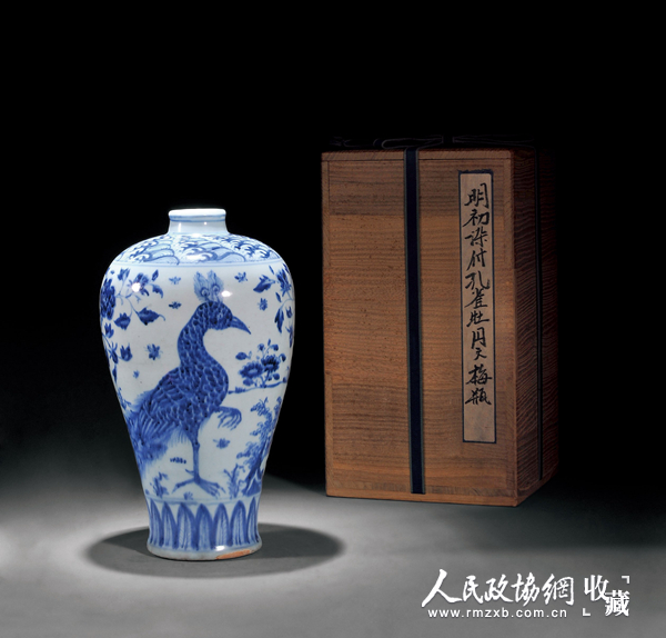 明正统 青花孔雀牡丹图梅瓶_副本 明正统 青花孔雀牡丹图梅瓶_副本