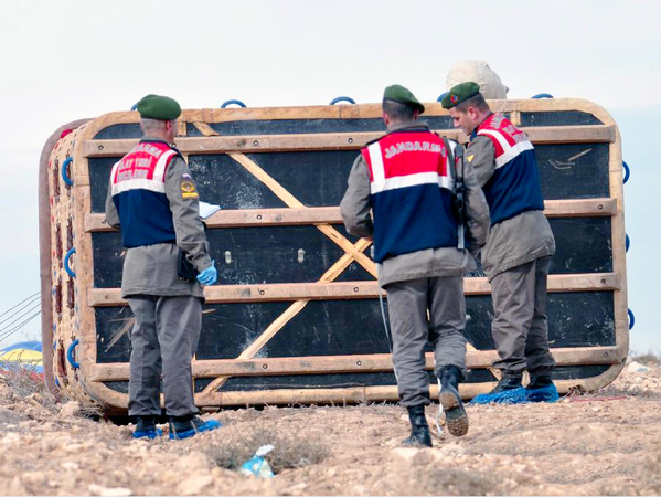 土耳其热气球事故致中国游客1死4伤3