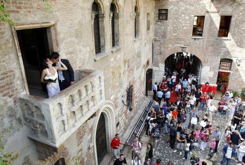 W020141229360361506424 W020141229360361506424