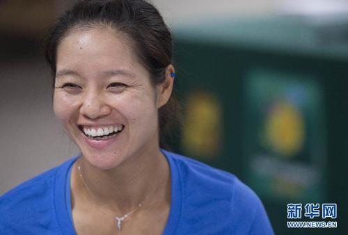 娜姐很开心(资料图片) 娜姐很开心(资料图片)