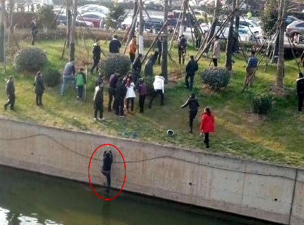 d7a06136615944e8894e3e23c40f49a8 d7a06136615944e8894e3e23c40f49a8