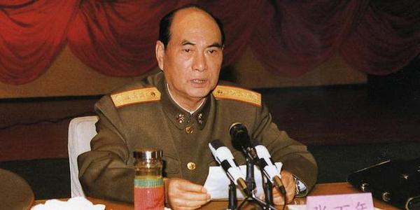 资料图：原中央军委副主席张万年上将