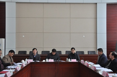 钱学明介绍近年来广西民建所取得的成绩和经验  钱学明介绍近年来广西民建所取得的成绩和经验