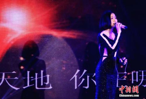 姚贝娜资料图 中新社发 李霈韵 摄 姚贝娜资料图 中新社发 李霈韵 摄