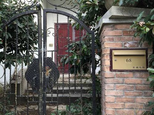 位于苏州吴中区石湖之韵小区68号的季建业别墅。澎湃新闻记者 龚菲 图