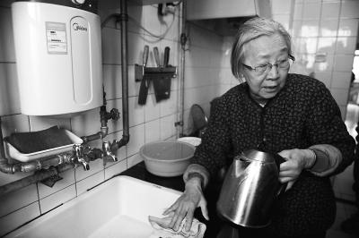 北京24天供水管网完成“南水”7600次水质检测1 北京24天供水管网完成“南水”7600次水质检测1