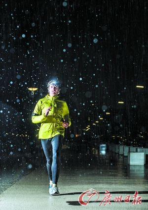 夜跑晚9时左右最合适 夜跑晚9时左右最合适