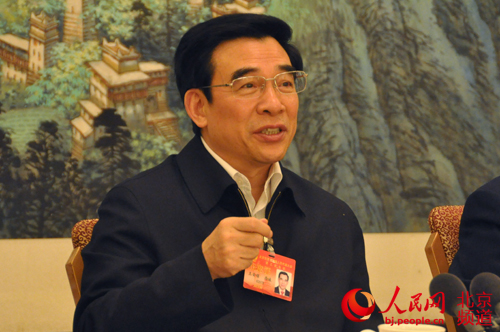 北京市市长王安顺谈“单双号限行”设想 北京市市长王安顺谈“单双号限行”设想