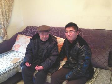 80后社区书记 放弃公务员坚守做“村官” 80后社区书记 放弃公务员坚守做“村官”