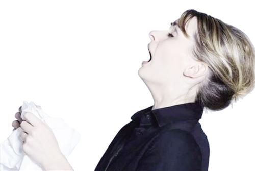 老年人常在不经意间就发生椎体压缩性骨折 老年人常在不经意间就发生椎体压缩性骨折