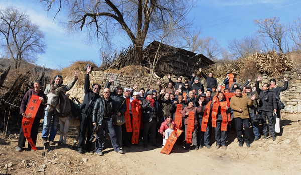 晋塔村提前感受到春节的欢乐气氛_副本 晋塔村提前感受到春节的欢乐气氛_副本