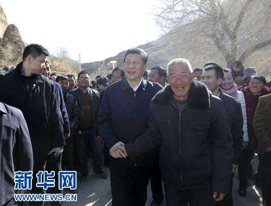 习近平回梁家河村看望父老乡亲20 习近平回梁家河村看望父老乡亲20