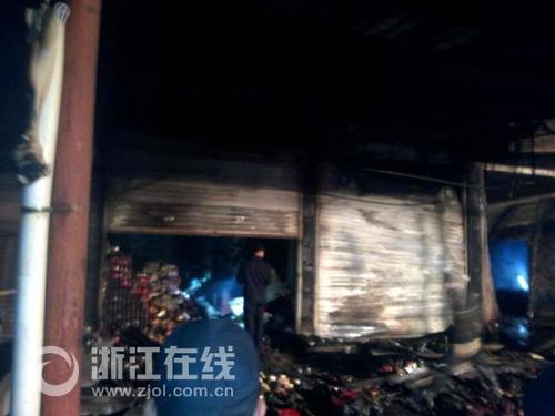 事故现场一片狼藉 事故现场一片狼藉