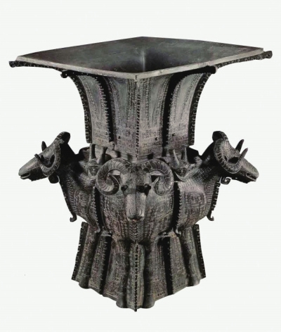 四羊方尊小燕供图 四羊方尊小燕供图