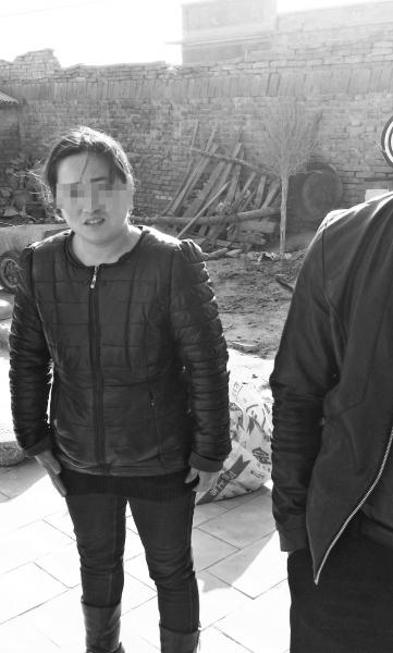 目击者称3个人并非同时落水 目击者称3个人并非同时落水