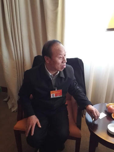 全国人大代表徐群贤 全国人大代表徐群贤